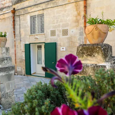 Il Risveglio Nei Sassi Matera